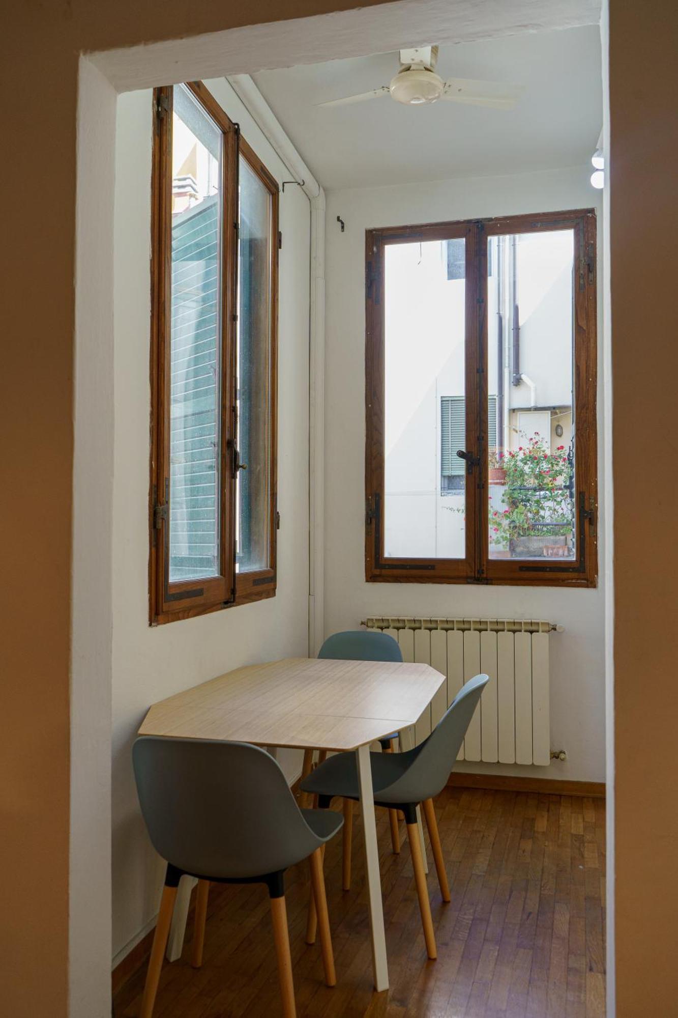 Central 1 Bedroom Apartment In The City Center 佛罗伦萨 外观 照片